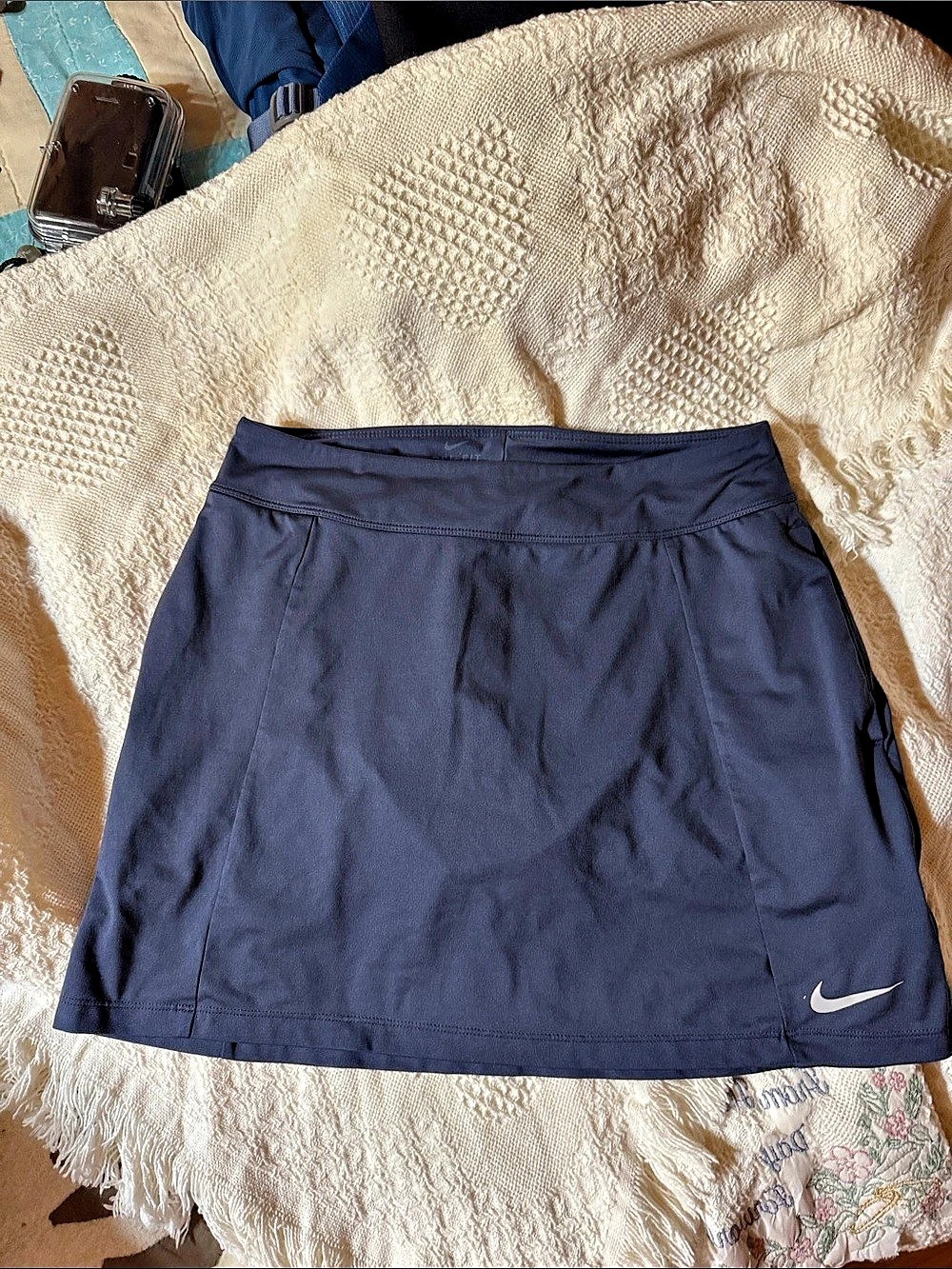 Nike Athletic Skirt built in shorts in gray Size small